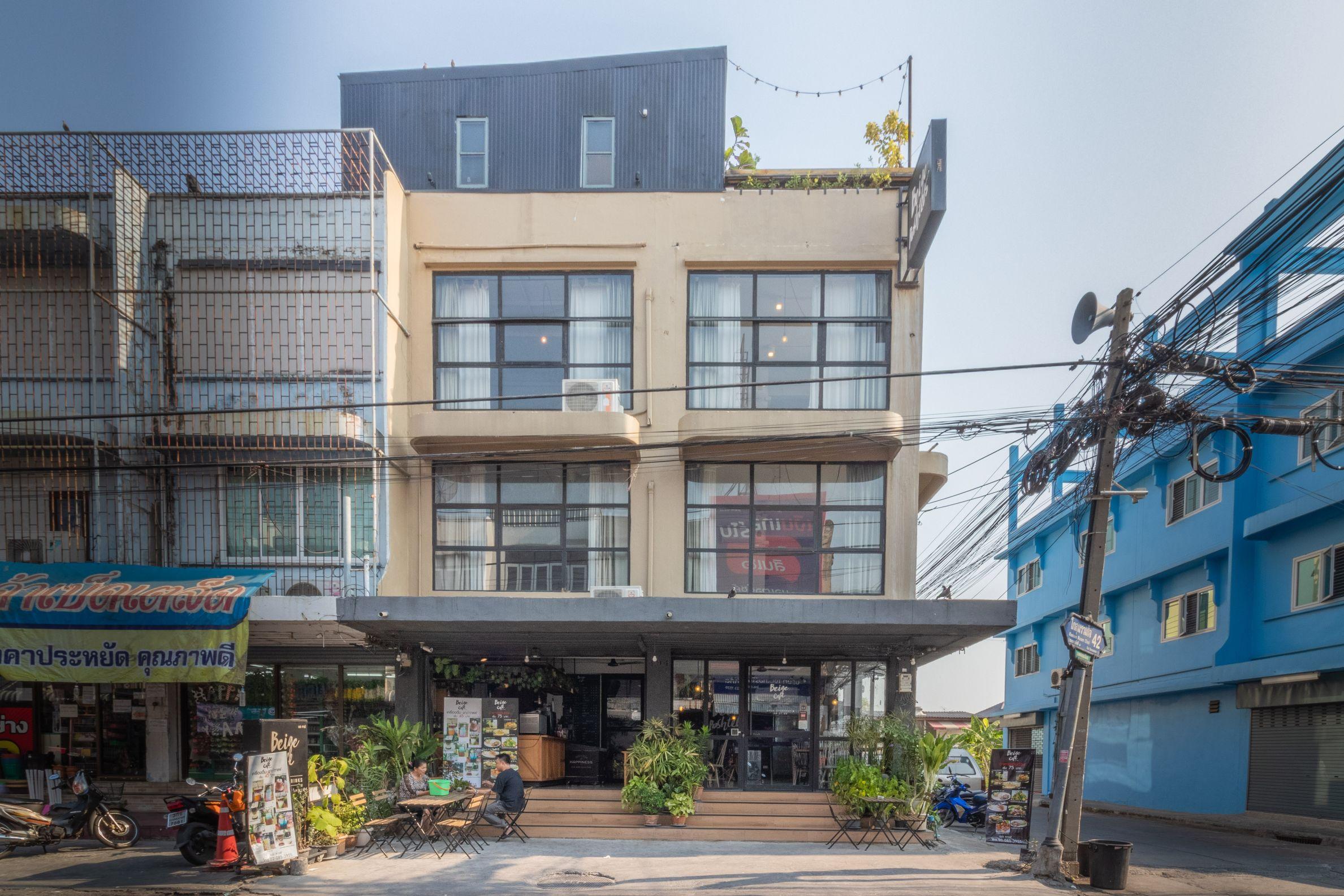 Beige Poshtels + Netflix Hostel Bangkok Buitenkant foto