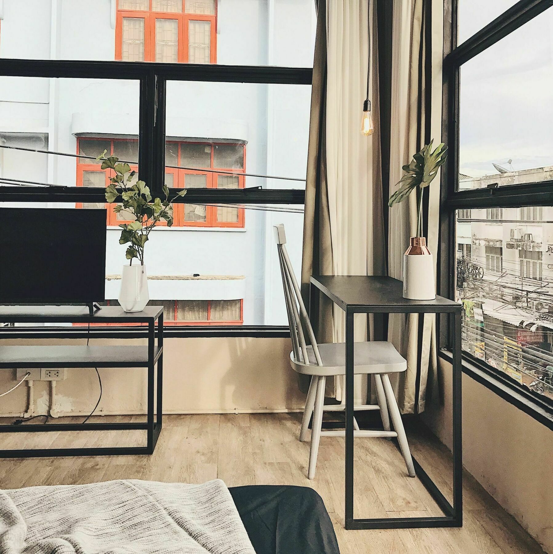 Beige Poshtels + Netflix Hostel Bangkok Buitenkant foto